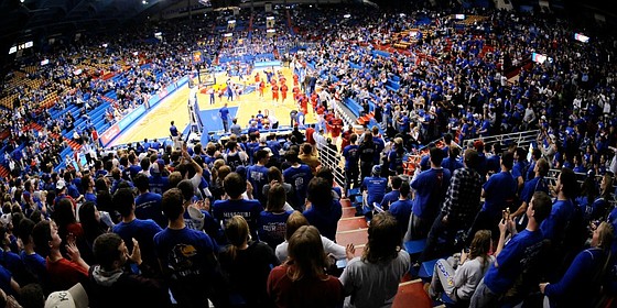 Kansas Athletics Introduces New Lower Season Ticket Prices For Men S Basketball Games At Allen Fieldhouse Kusports Com Mobile When you are buying plane tickets for your vacation, you have many options. kusports com