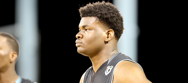 Team Doo Be Doo's Udoka Azubuike #00 in action against Team EZ Pass in the Under Armour Elite 24 game on Saturday, August 22, 2015 in Brooklyn, NY. (AP Photo/Gregory Payan)