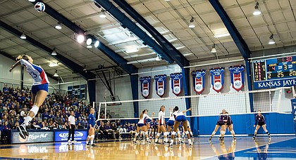 Kansas freshman outside hitter Patricia Montero serves in the third set of the match against Kansas State on Wednesday, Oct. 12, 2016 at Horejsi Center.