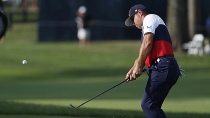 Gary Woodland S Hot Putter Makes Him Leader At End Of First Round Of Pga Kusports Com Mobile