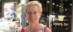 Photo of Dee Krogman
