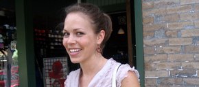 Photo of Kristen Brunholtz