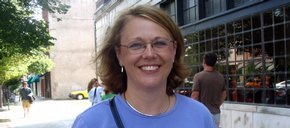 Photo of Cyndi Gibson