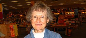Photo of Linda Hoffman