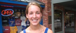 Photo of Liz Raynolds