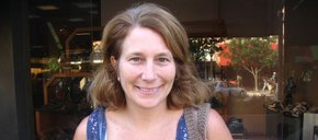 Photo of Laura Lockwood