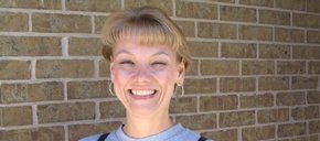 Photo of Lisa Arnett