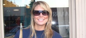 Photo of Molly McHenry