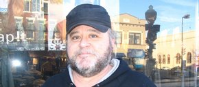 Photo of Sean Thomson