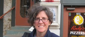 Photo of Kelly Barth