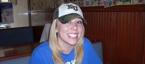 Photo of Sarah Minshull
