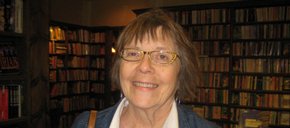Photo of Lynne Chase