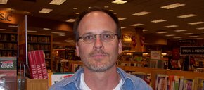 Photo of Kerry Thonen