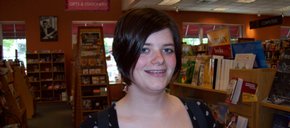 Photo of Elizabeth Love