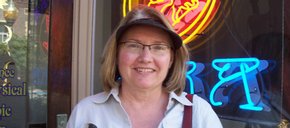 Photo of Donna Neuenswander