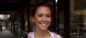 Photo of Lauren Hodge