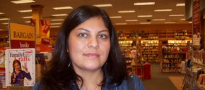 Photo of Michelle Simon