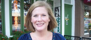 Photo of Kristi Howard