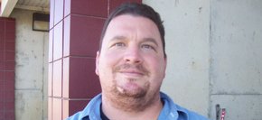 Photo of Noel Hicks,