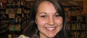 Photo of Kayla Murdoch