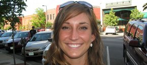 Photo of Lindsay Sollars