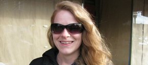 Photo of Daisy DeKnight