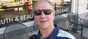 Photo of Charlie Ross