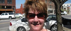 Photo of Amy Warren