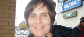 Photo of Lisa Holland