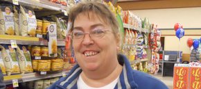 Photo of Teri Nichols