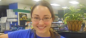 Photo of Lizzy Mahoney