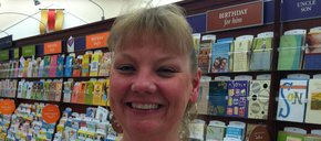 Photo of Lisa Arnett