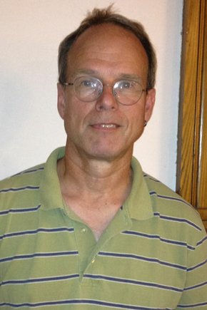 Photo of Larry Brow