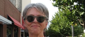 Photo of Cathy Hamilton