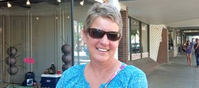 Photo of Donna Elder