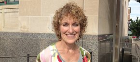 Photo of Carolyn Crawford