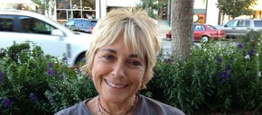 Photo of Vicki Hill