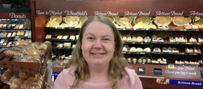 Photo of Carolyn Thompson
