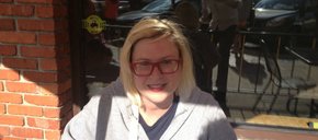 Photo of Sarah Mathews