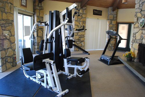 Exercise Facilities & Rec Room