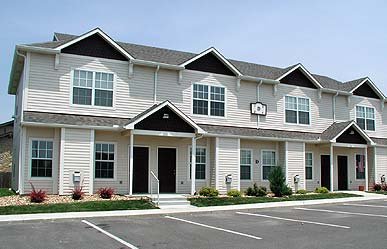 Quail_creek_apartments_lawrence_ks