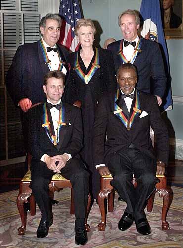 Full video of Angela Lansbury's tribute at the 2000 Kennedy Center Honors 