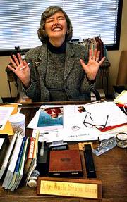 As head of the Association of American Publishers, Pat Schroeder is
ready to take on librarians over the free use of e-books and
journals.