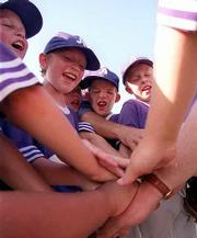 Despite enterinG the Douglas County Amateur Baseball Association
10-under tournament with the worst record, the Astros
nothing-to-lose attitude gave them a renewed sense of enthusiasm.