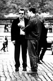 Robert De Niro, left, plays a successful jewel thief who hooks up
with a con man (Edward Norton) to steal a valuable artifact in "The
Score."