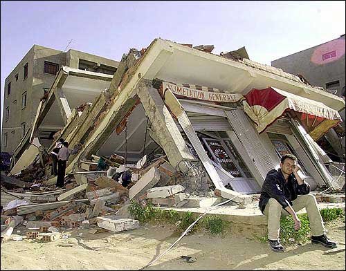 Algeria Earthquake 2003
