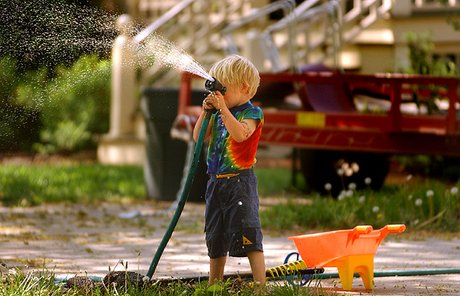  - Hose_kid_Weather_Feature_NK_t460
