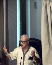 Former Iraqi Foreign Minister Tariq Aziz testifies for the defense during former Iraqi leader Saddam Hussein's trial in Baghdad, Iraq. Aziz on Wednesday became the highest-ranking former official to testify at the trial.