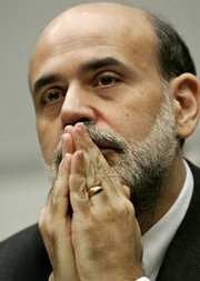 Federal reserve Chairman Ben Bernanke and his colleagues approved a half-percentage point cut in the Fed's discount rate on loans to banks Friday, a dramatic move designed to stabilize financial markets roiled by a widening credit crisis.