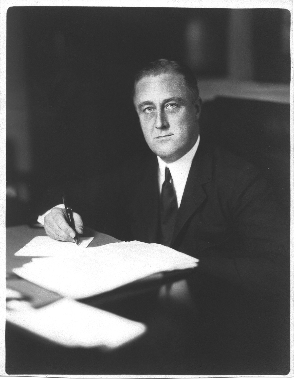 the significant contributions of franklin roosevelt in america Franklin roosevelt was the 32nd president of theunited states of america he has been the only president of the united states to have been elected four times he is best known for his leadership of the united states and free world throughout the great depression and the second world war, during his time in office from 1933 to 1945. the significant contributions of franklin roosevelt in america Franklin roosevelt was the 32nd president of theunited states of america he has been the only president of the united states to have been elected four times he is best known for his leadership of the united states and free world throughout the great depression and the second world war, during his time in office from 1933 to 1945.